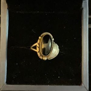 Women’s sterling silver onyx ring